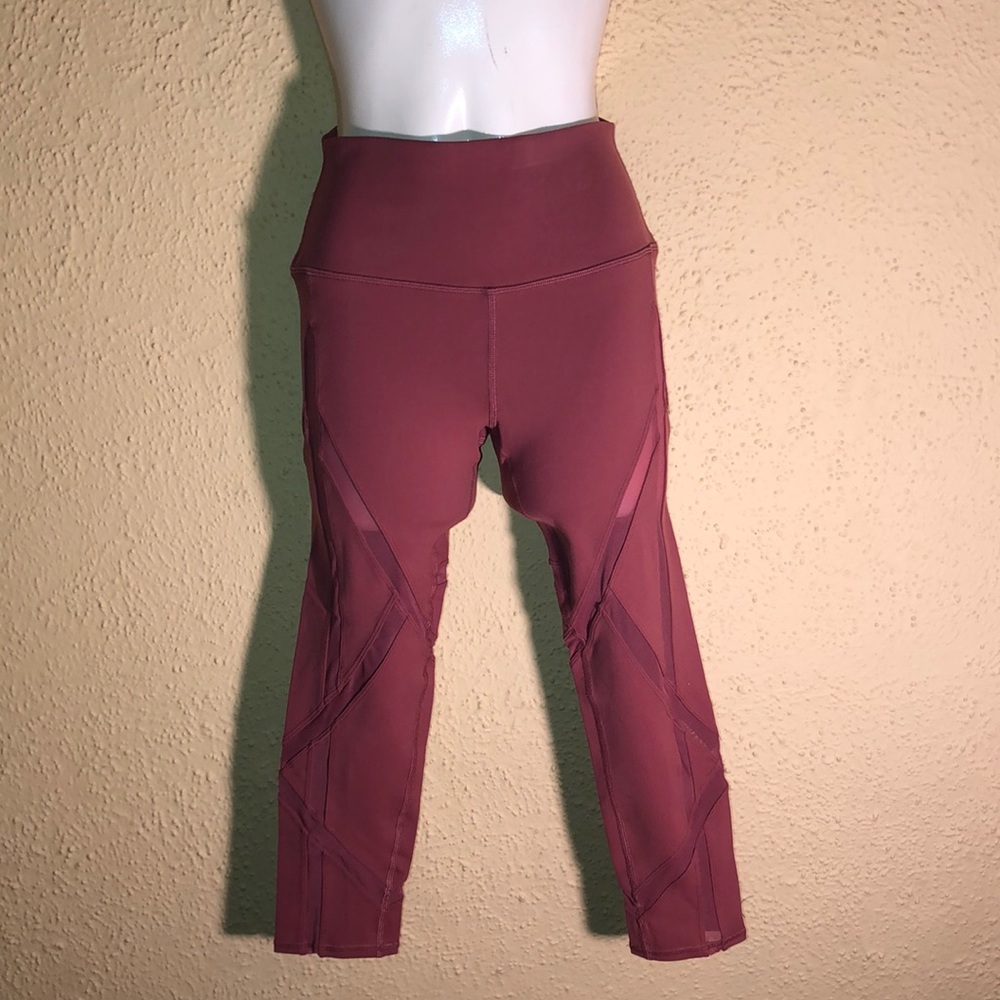 Pink ALO Mid Calf LEGGINGS SIZE S